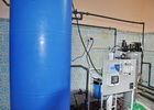 Система фильтрации воды для напитков и соков  постоянной мощностью 250л/час. Система состоит из:
1.Угольный фильтр FPA1354ЕК засыпка  уголь CENTAUR - удаление железа, сероводорода, запаха, органических соединений.
2.Фильтр механический ВВ10   картридж полипропилен 1мкм- удаление вымывающихся угольных частиц.
3.Обратный осмос  MO6000LPD Triton, станция дозировки антискаланта  -деминерализация воды      
4.Накопительная емкость пластик объемом 1000л (2шт)
Ультрафиолетовая лампа Е-720  – обеззараживание воды от микроорганизмов